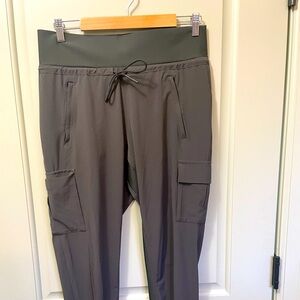 Athleta Women’s Joggers (8)